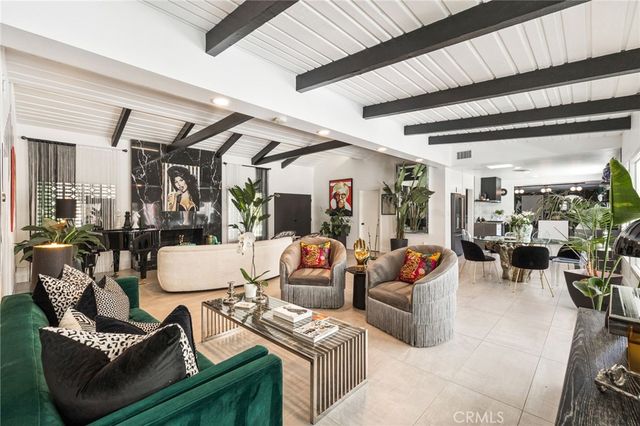 2777 E Baristo, Palm Springs, CA 92262