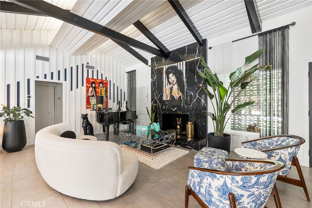 2777 E Baristo, Palm Springs, CA 92262