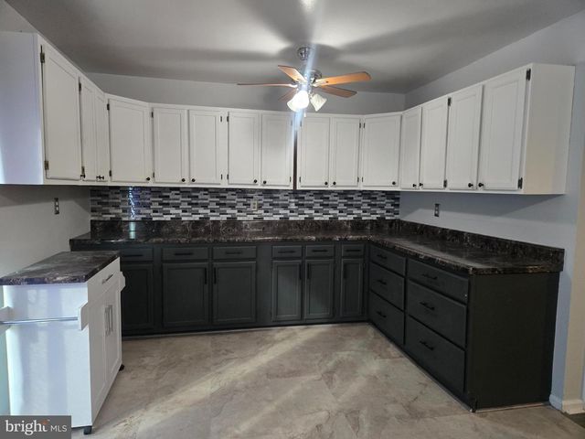 2118 CEDAR BARN WAY, Windsor Mill, MD 21244