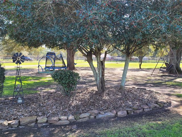 28302 Piney Corners, Waller, TX 77484