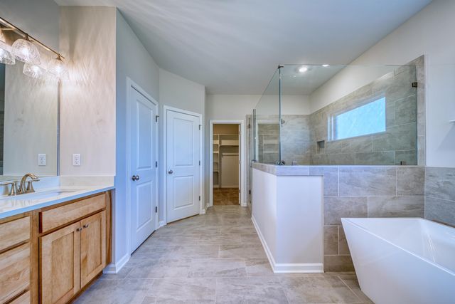 196 COMO LN, Atoka, TN 38004