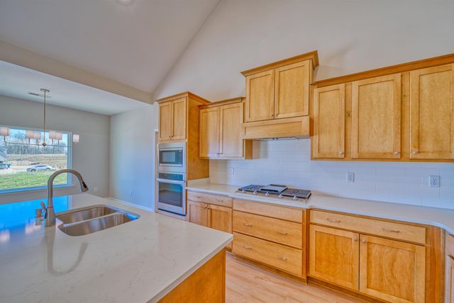 196 COMO LN, Atoka, TN 38004