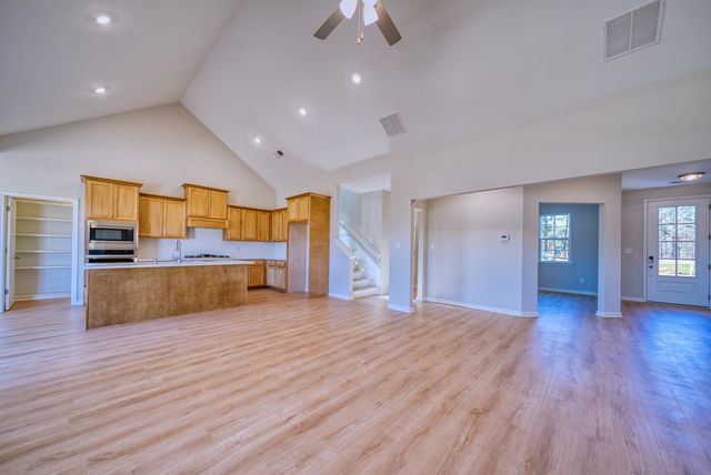 196 COMO LN, Atoka, TN 38004