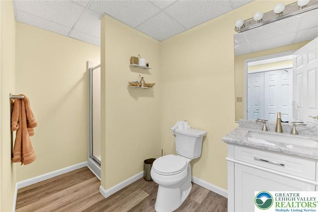 230 Hawthorne Village Court, Middle Smithfield Twp, PA 18302