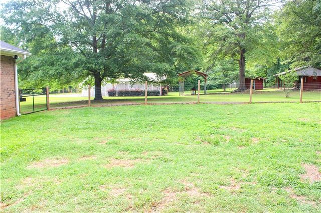 2569 Wildwood Way, Monroe, GA 30655