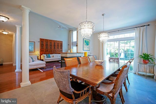2 CEDAR GROVE CT, Ocean View, DE 19970