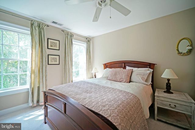 2 CEDAR GROVE CT, Ocean View, DE 19970