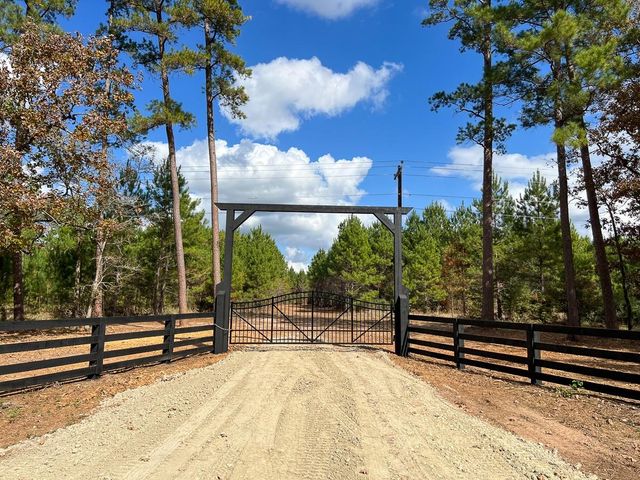 T-2 Fm 247, Huntsville, TX 77340