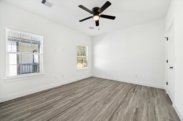 120 W Mulberry Avenue, Wharton, TX 77488