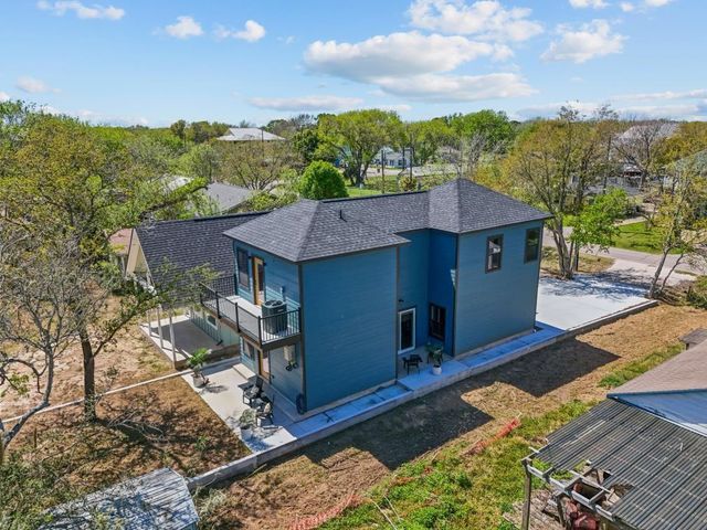 125 4th Street, San Leon, TX 77539