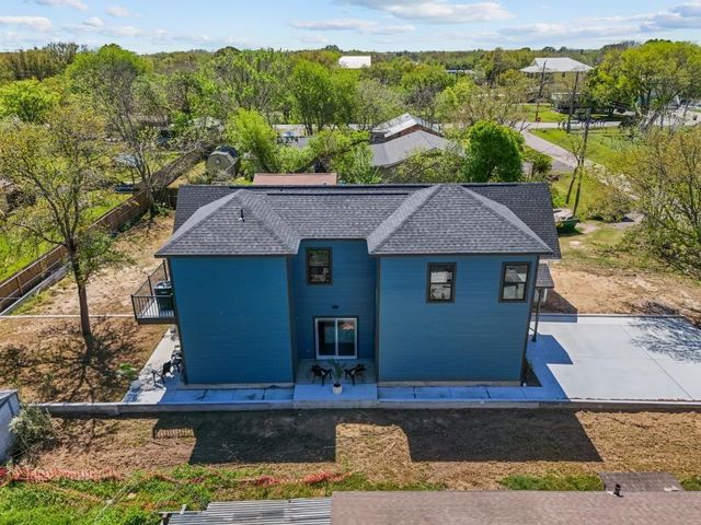 125 4th Street, San Leon, TX 77539