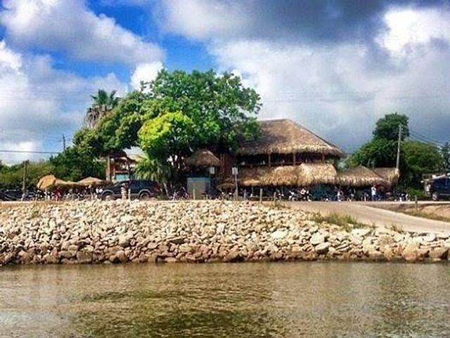 125 4th Street, San Leon, TX 77539