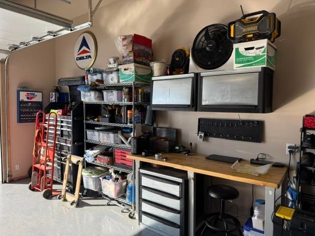 1371 JORDYNE STREET, Fairbanks, AK 99701