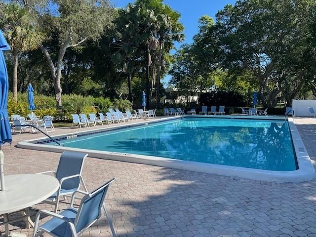 3090 N Course Dr 708, Pompano Beach, FL 33069