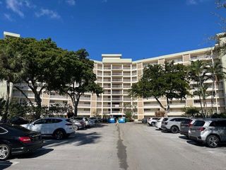 3090 N Course Dr 708, Pompano Beach, FL 33069