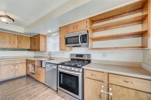 3917 West Oakey Boulevard, Las Vegas, NV 89102