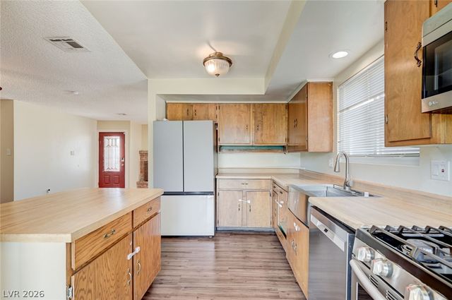 3917 West Oakey Boulevard, Las Vegas, NV 89102