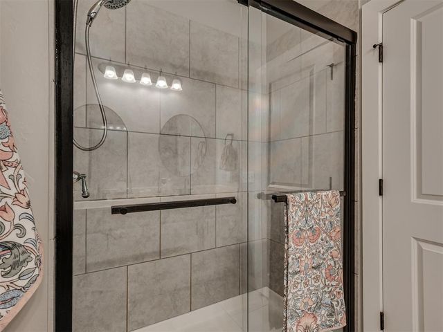 9109 NW 143rd Street, Yukon, OK 73099