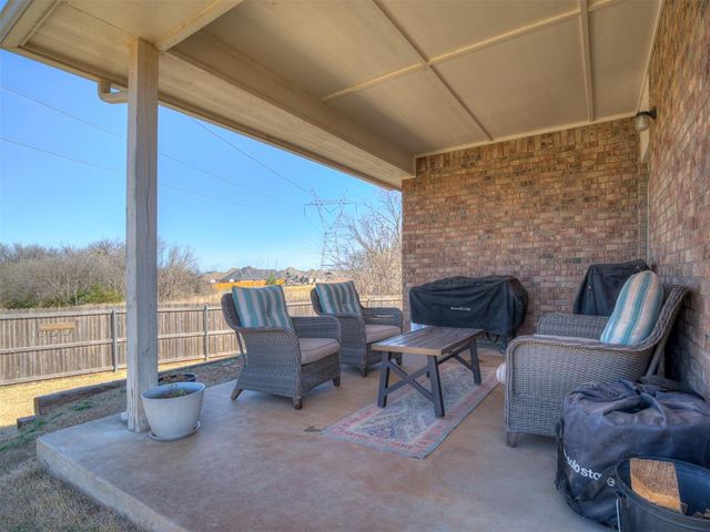 9109 NW 143rd Street, Yukon, OK 73099