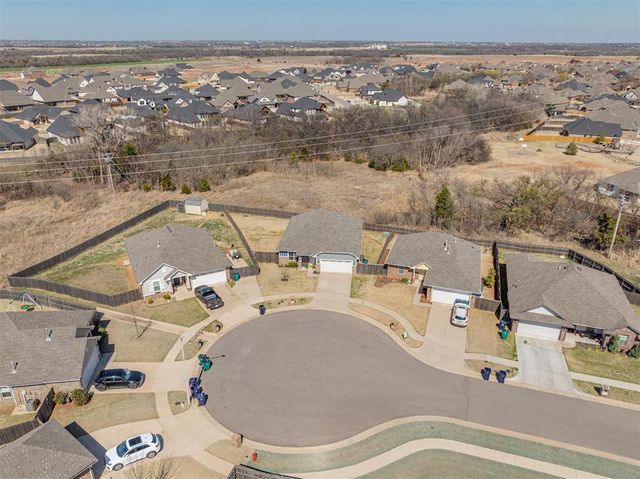 9109 NW 143rd Street, Yukon, OK 73099