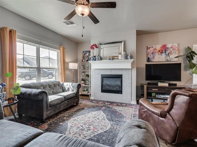 9109 NW 143rd Street, Yukon, OK 73099