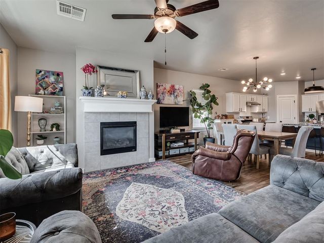 9109 NW 143rd Street, Yukon, OK 73099