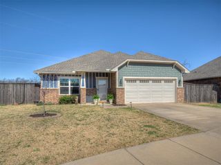 9109 NW 143rd Street, Yukon, OK 73099