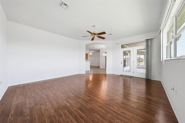 307 GRAND VISTA TRAIL, Leesburg, FL 34748