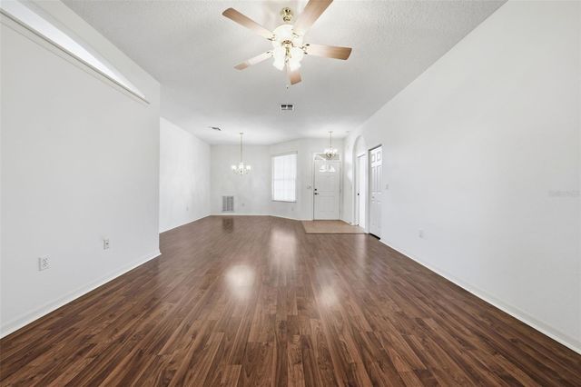 307 GRAND VISTA TRAIL, Leesburg, FL 34748