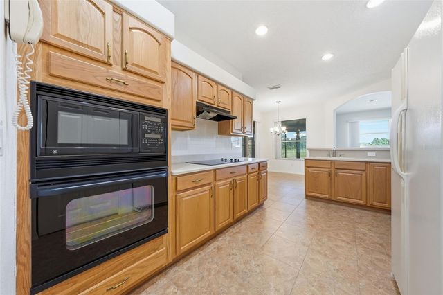 307 GRAND VISTA TRAIL, Leesburg, FL 34748