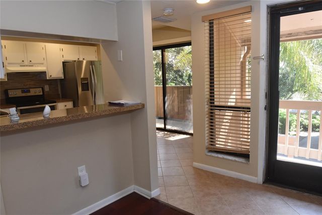 1687 BROOKHOUSE CIRCLE 221, Sarasota, FL 34231