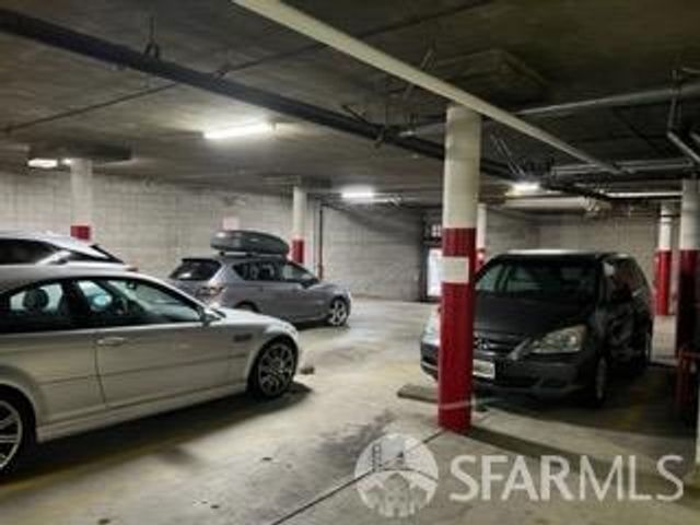 1000 Franklin Street 305, San Francisco, CA 94109