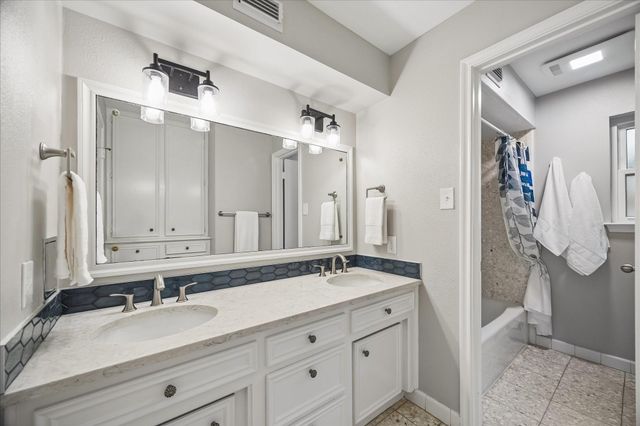 3007 Montford Court, Sugar Land, TX 77478