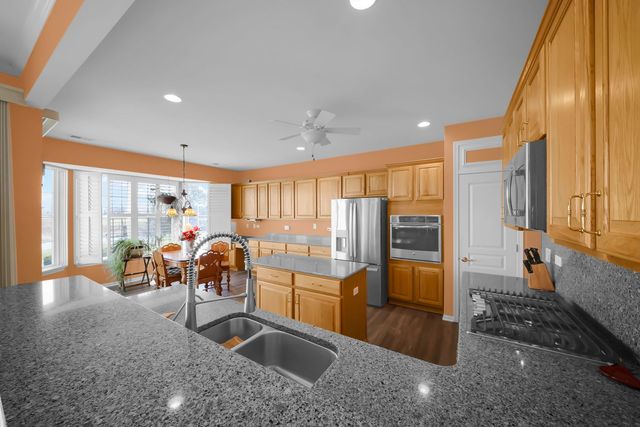 12830 CRESTVIEW Drive, Huntley, IL 60142