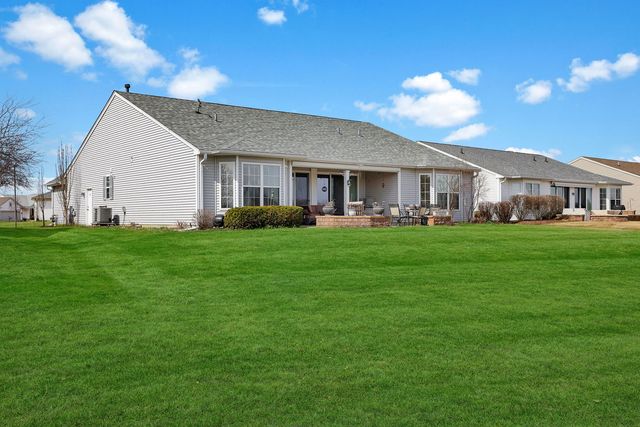 12830 CRESTVIEW Drive, Huntley, IL 60142