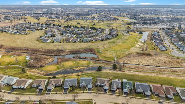 12830 CRESTVIEW Drive, Huntley, IL 60142