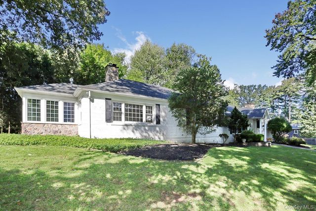 11 Muir Lane, New City, NY 10956