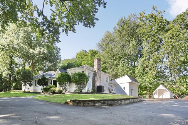 11 Muir Lane, New City, NY 10956