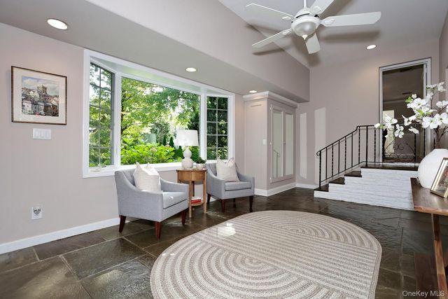 11 Muir Lane, New City, NY 10956