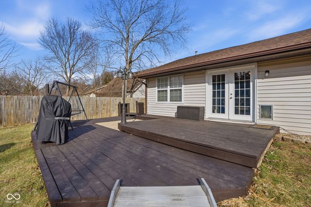 1181 Pilgrim Road, Greenwood, IN 46142