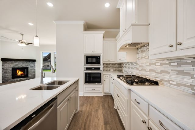 308 Big Antler Court, Heath, TX 75126