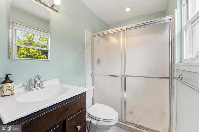 303 GLENDALE RD, Havertown, PA 19083