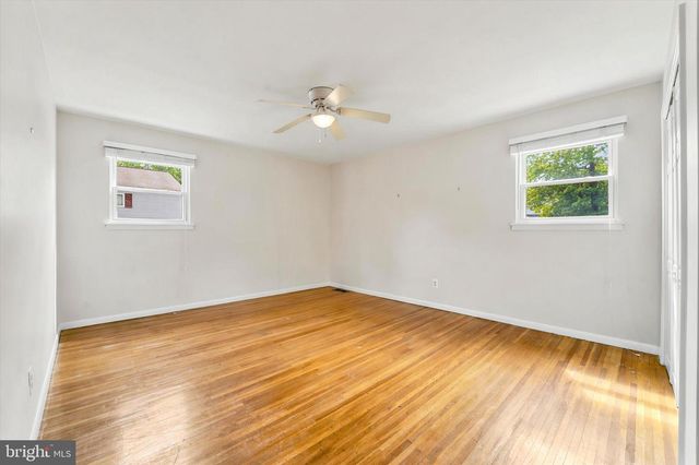 303 GLENDALE RD, Havertown, PA 19083