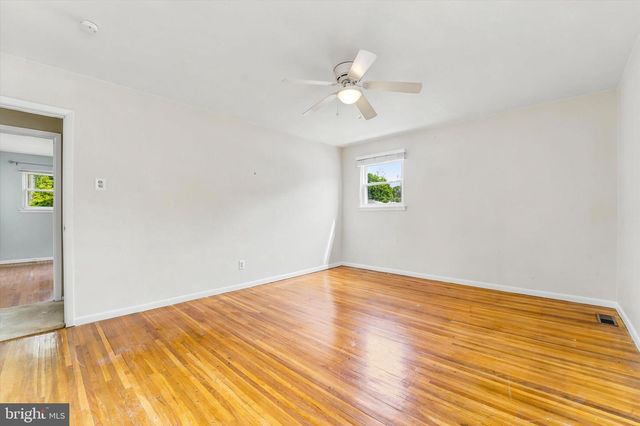 303 GLENDALE RD, Havertown, PA 19083