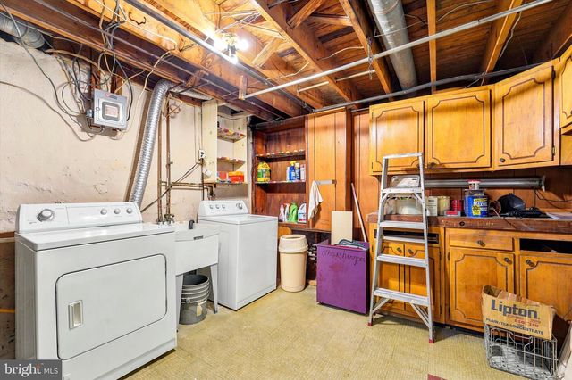 303 GLENDALE RD, Havertown, PA 19083