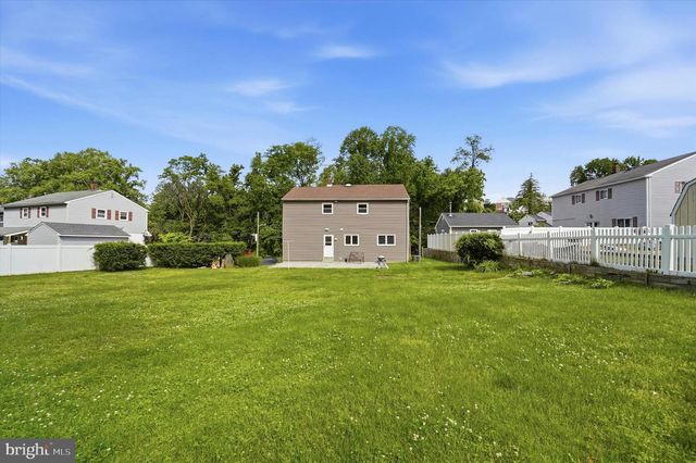 303 GLENDALE RD, Havertown, PA 19083