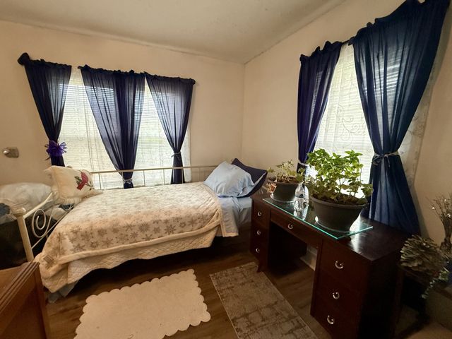 1459 Pete Sain Rd, Manchester, TN 37355