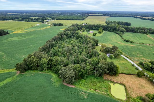 1459 Pete Sain Rd, Manchester, TN 37355