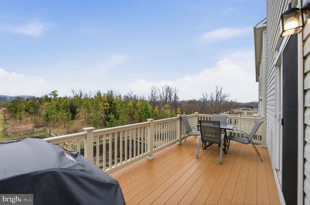 10237 TRAVILAH GROVE CIR, Rockville, MD 20850