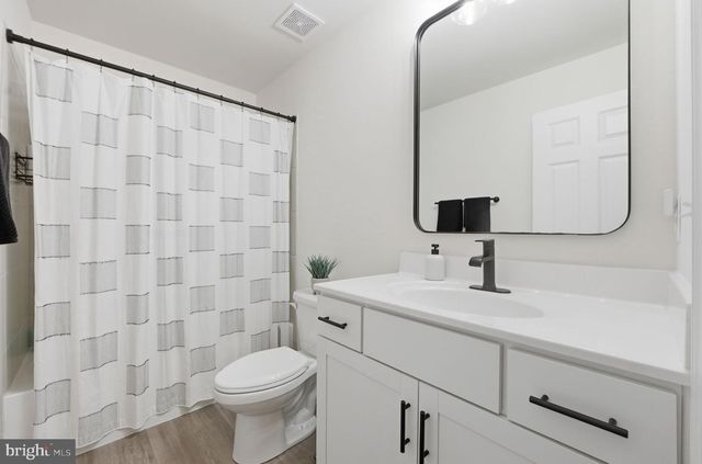 10237 TRAVILAH GROVE CIR, Rockville, MD 20850